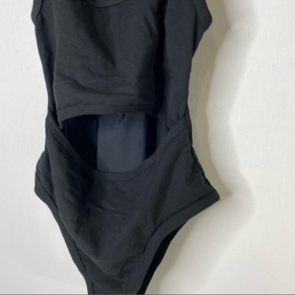 Chloe Rose Carnation Cut Out One Piece Swimsuit Blake - Picture 8 of 9